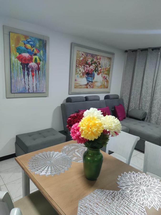 Апартаменти 406 Apartaestudio Portal De Cadiz , Exclusivo Y Central, Con Parqueadero Capacidad 4 Personas Ібаге Екстер'єр фото